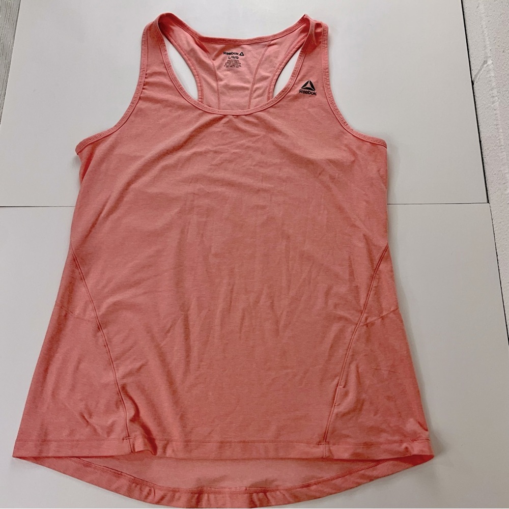 Reebok women’s pink tank top Size L‎